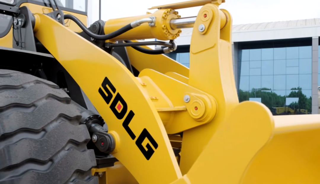 عملية وسهلة الاستخدام وأنيقة؟SDLG L955HE اشترِ الصحيح، وليس الغالي. هل تعتبر