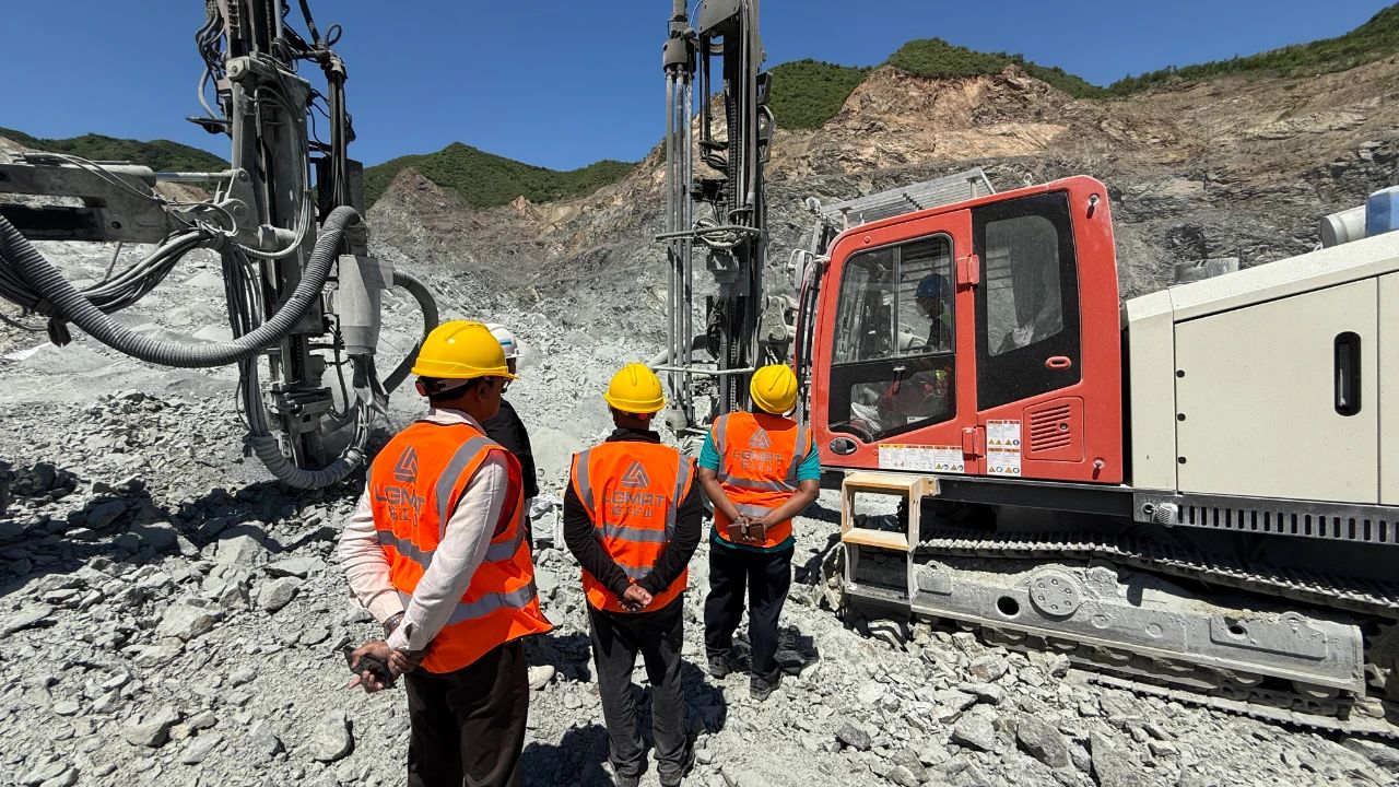 شركة LGMRT للتعدين تتعاون مع شركاء دوليين لرسم خطة تنمية مشتركة