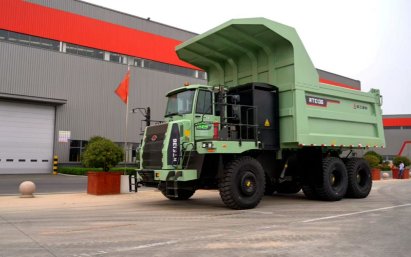 منتجان من Lingong Heavy Machinery ضمن قائمة "المنتجات النجمية" السنوية
