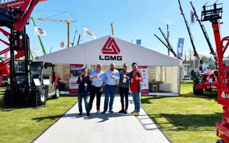 الظهور الأول الناجح لـ LGMG في معرض ScotPlant 2026 في اسكتلندا | معدات هندسية ذكية